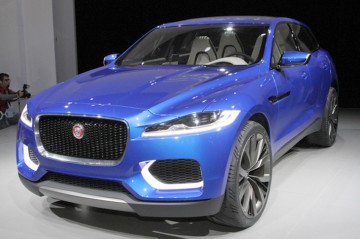 Jaguar lansează primul SUV bazat pe prototipul C-X17